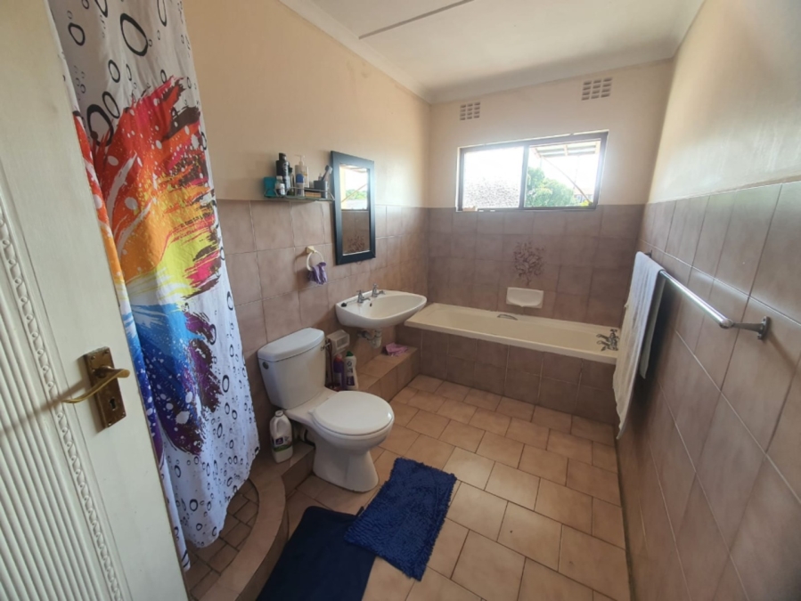 To Let 3 Bedroom Property for Rent in Blue Bend Eastern Cape